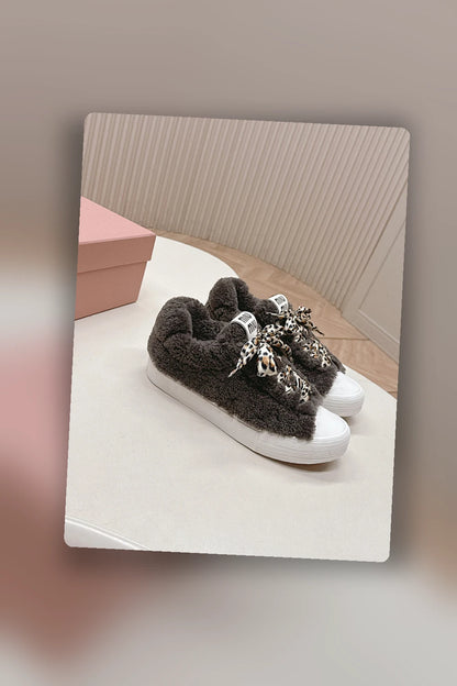 NB - MMU Women Shoes - 292