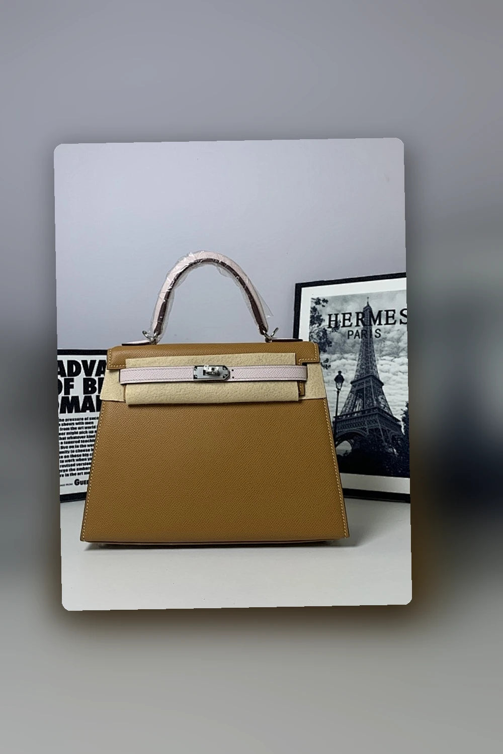NB - HMS Bag - 897