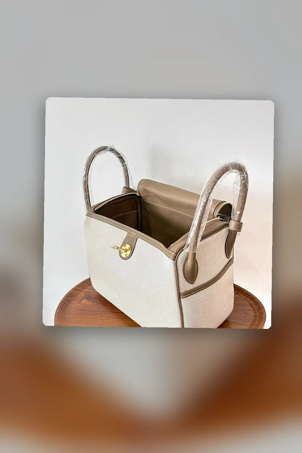 NB - HMS Bag - 1591