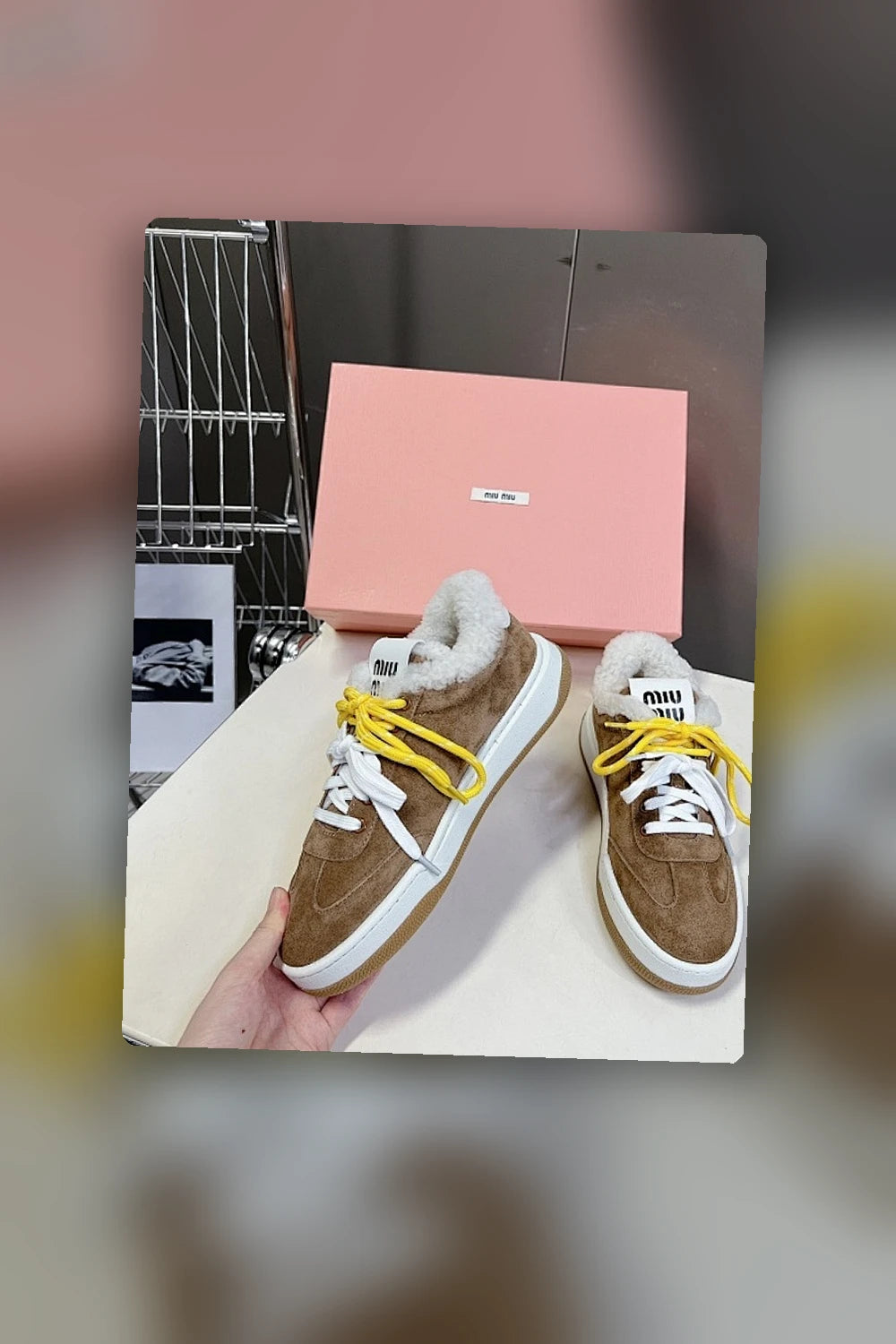 NB - MMU Women Shoes - 404