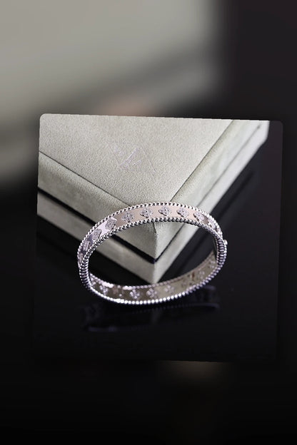 NB - VACA Jewelry - 314