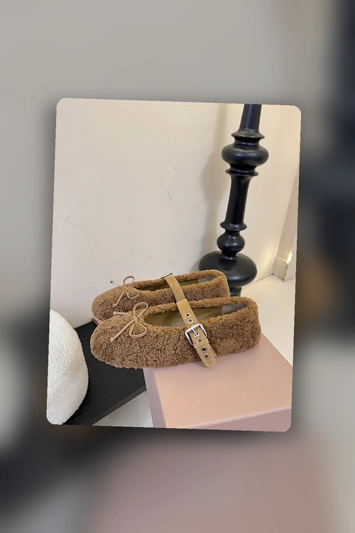 NB - MMU Women Shoes - 832