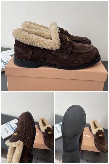 NB - MMU Women Shoes - 285