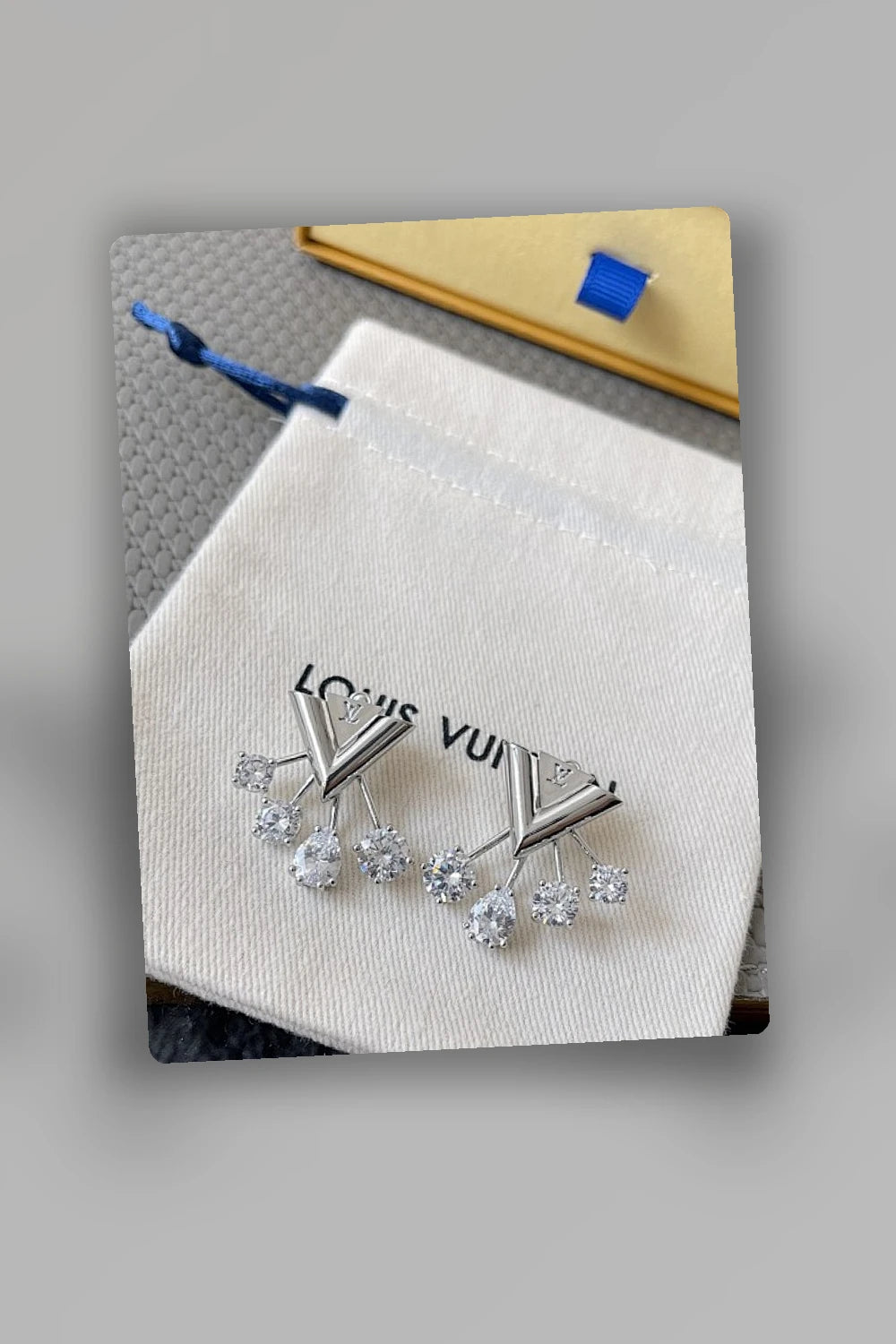 NB - LOV Jewelry - 108