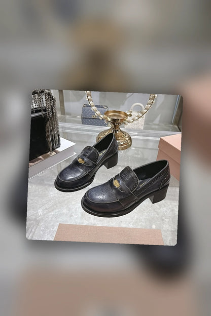 NB - MMU Women Shoes - 630