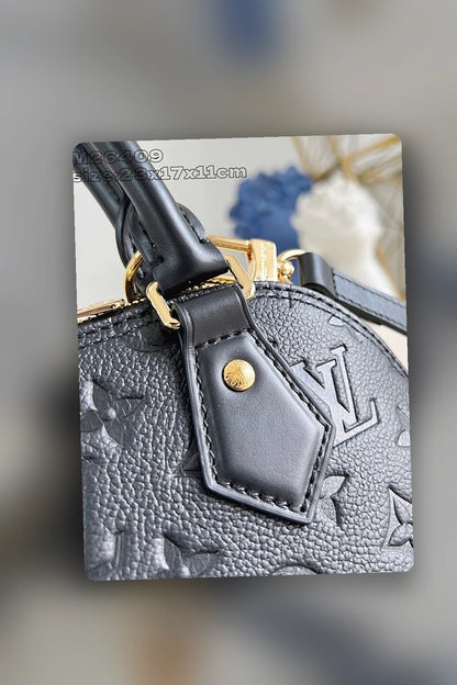 NB - LOV Bag - 1271