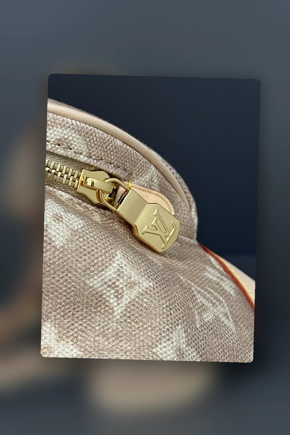NB - LOV Bag - 1758
