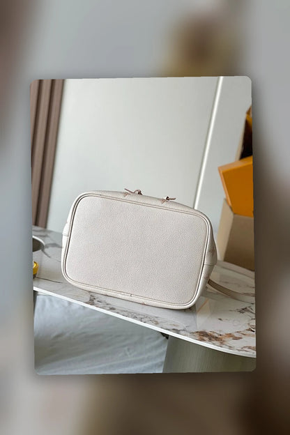 NB - LOV Bag - 1407