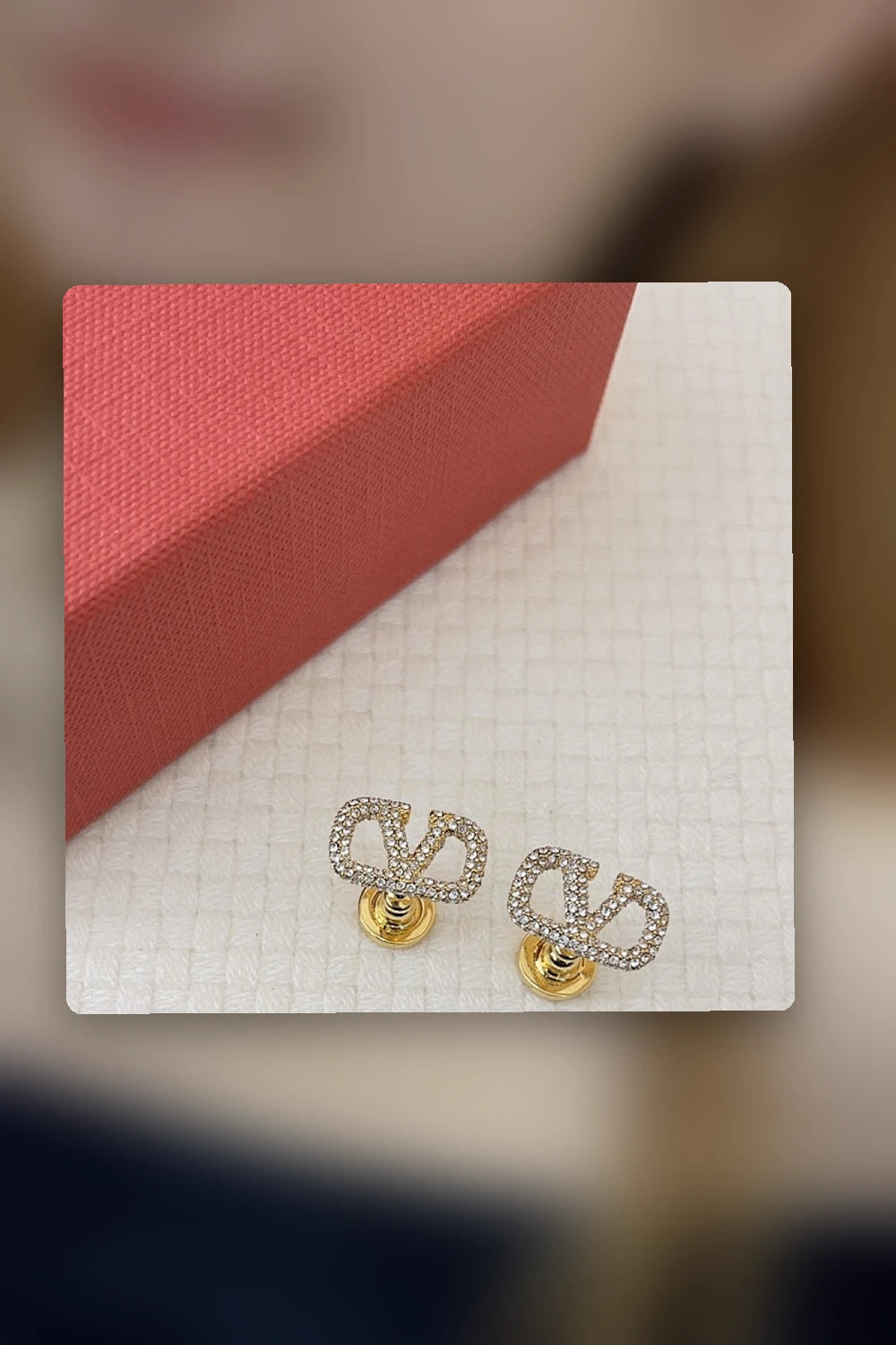 NB - VEL Jewelry - 593