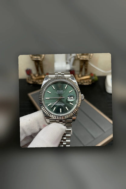 NB - Mix Watch - 208