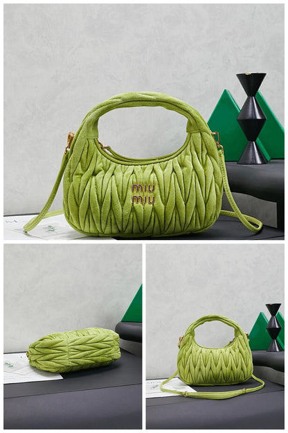 NB - MMU Bag - 036