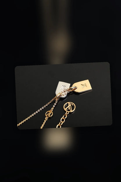 NB - LOV Jewelry - 658