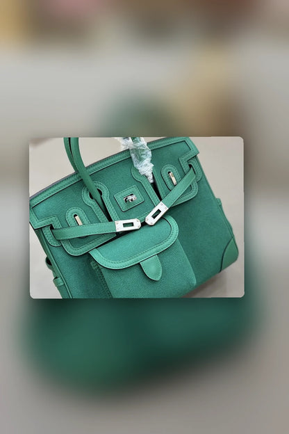 NB - HMS Bag - 1047