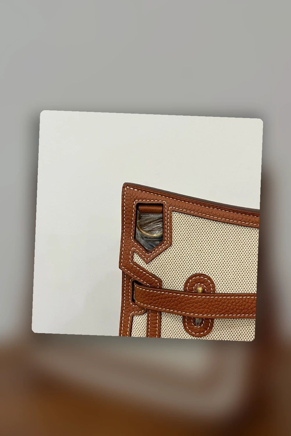 NB - HMS Bag - 1443