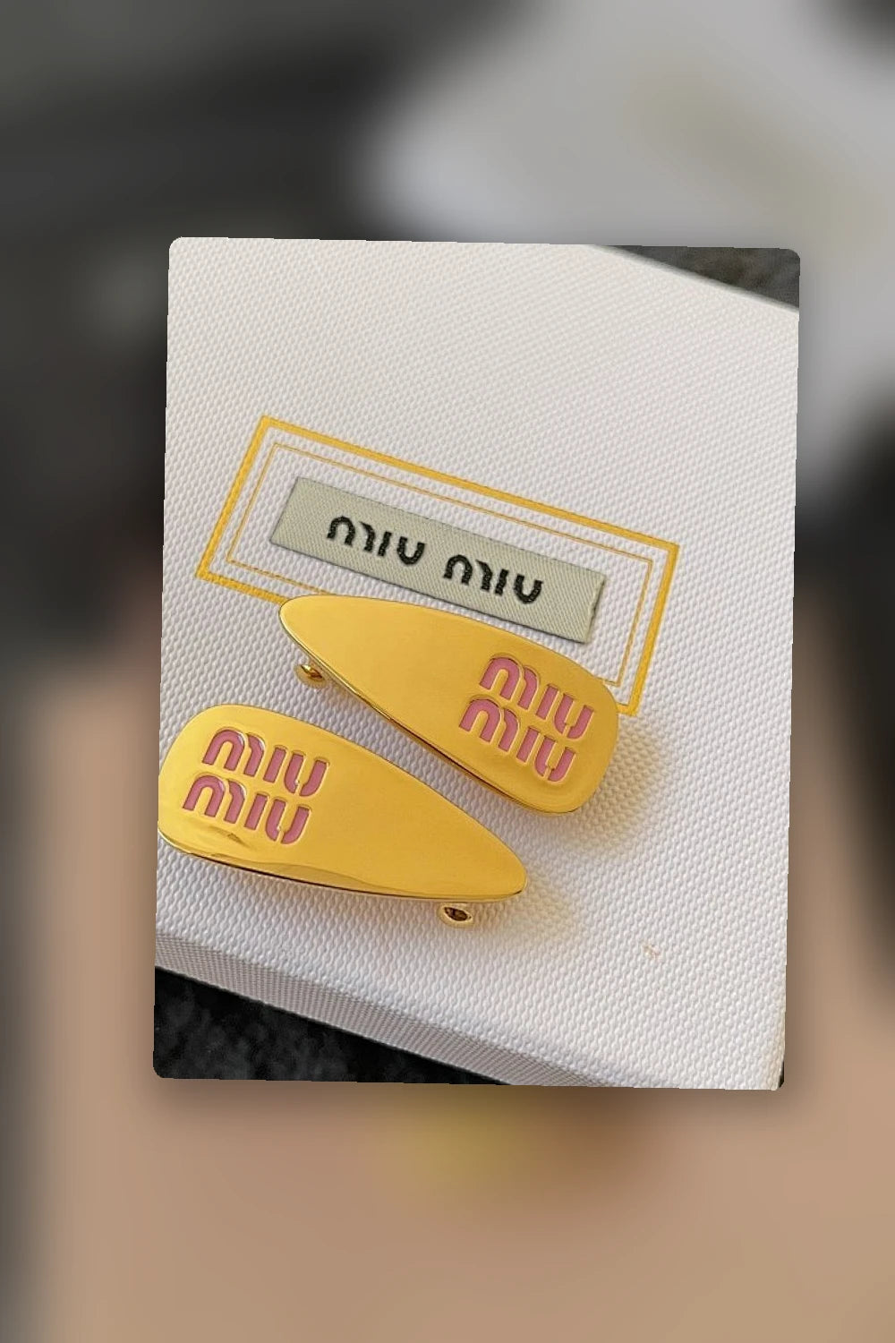 NB - MMU Jewelry - 220