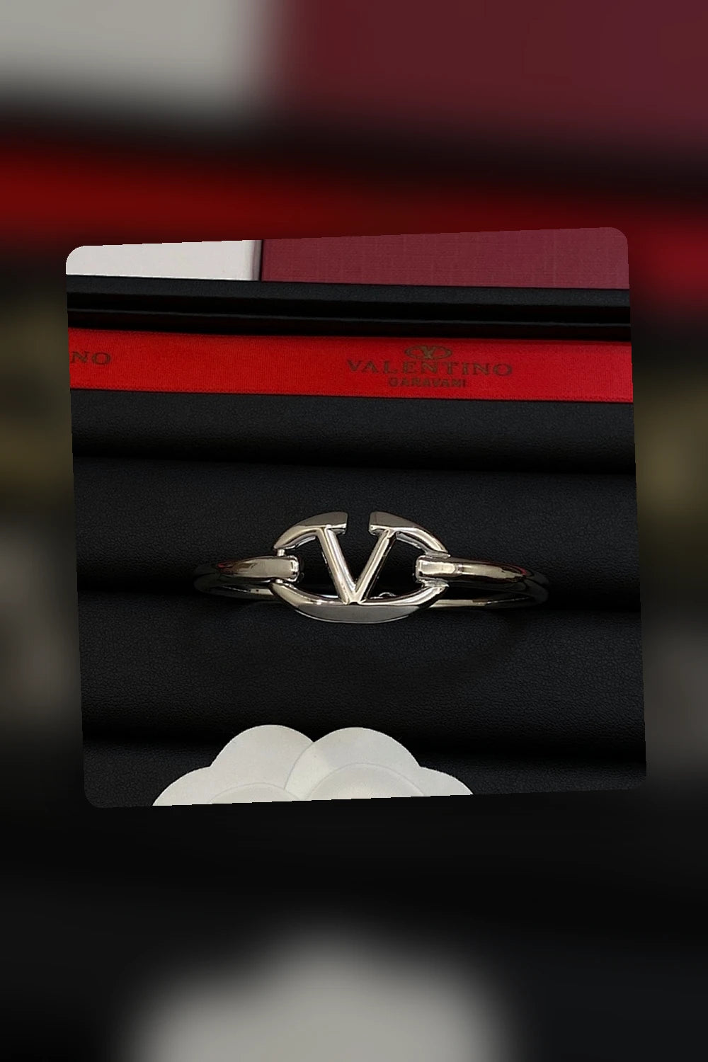 NB - VEL Jewelry - 565