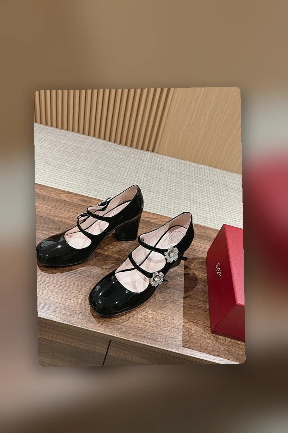 NB - RVR Women Shoes - 900