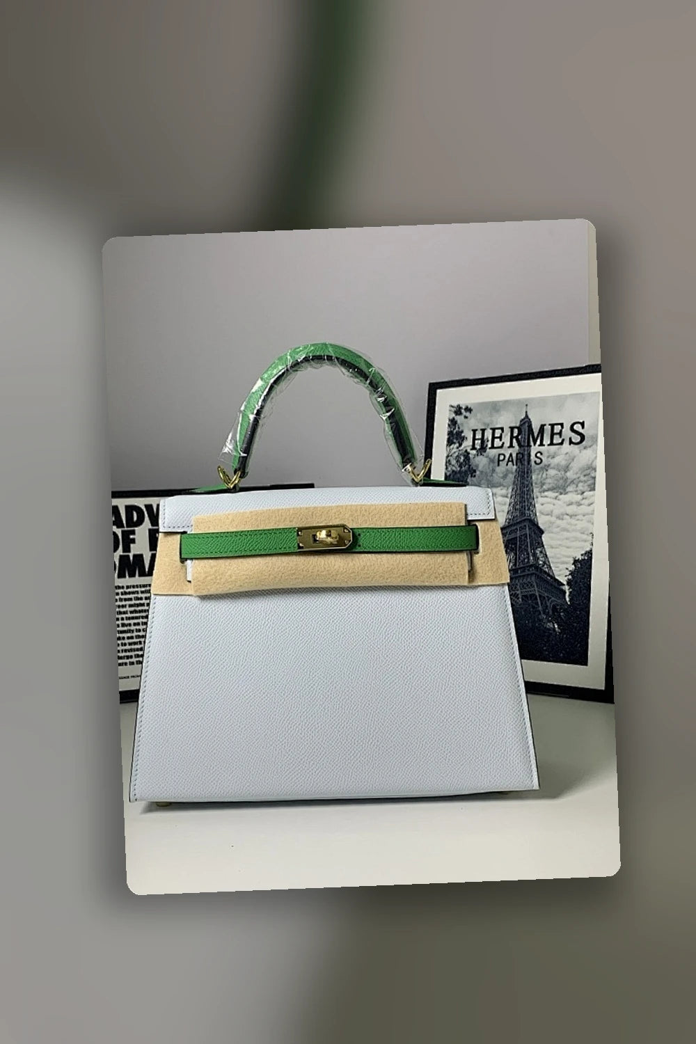 NB - HMS Bag - 1244