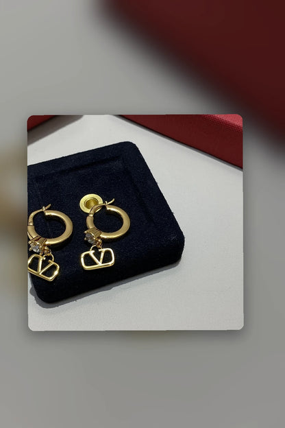 NB - VEL Jewelry - 620