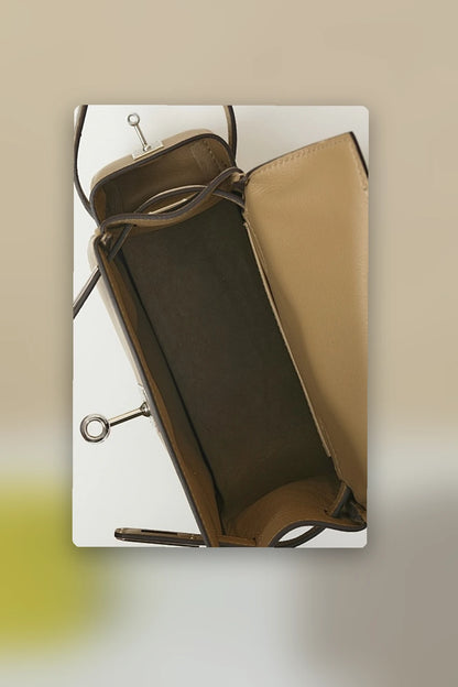 NB - HMS Bag - 1700