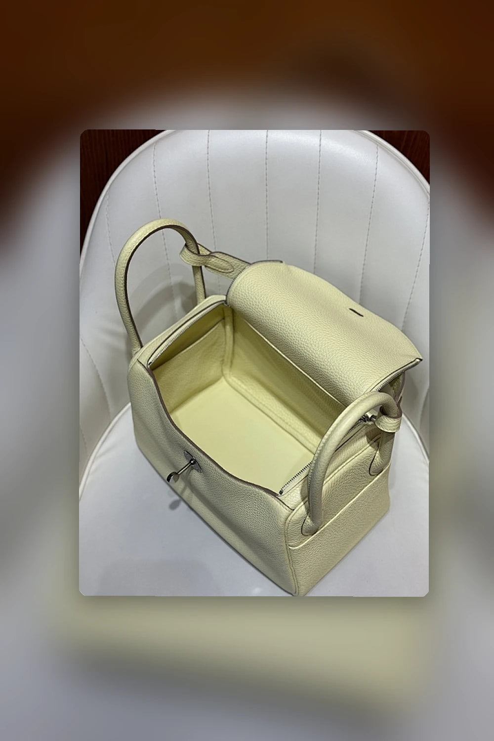NB - HMS Bag - 242