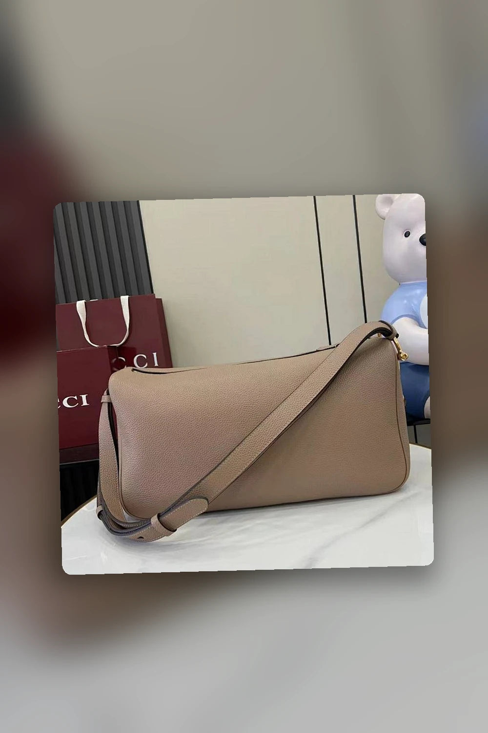 NB - GUKI Bag - 106