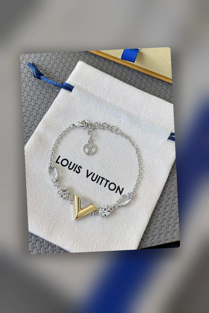NB - LOV Jewelry - 031