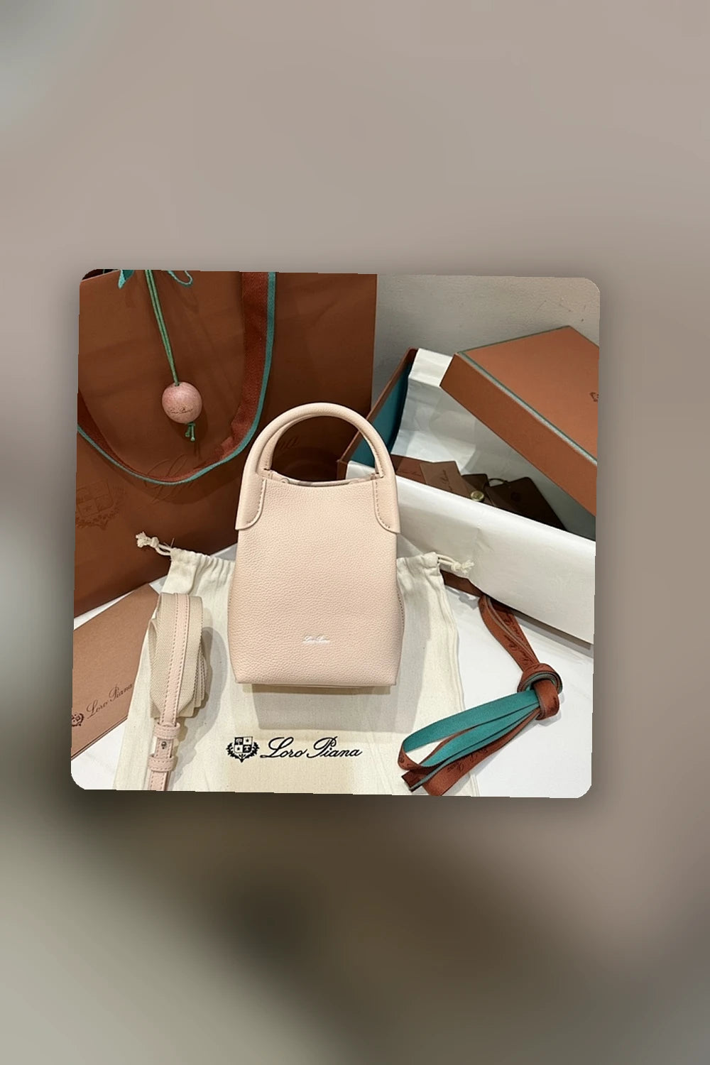 NB - DLVX Bag - 126