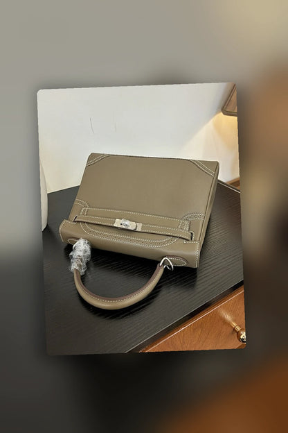 NB - HMS Bag - 1280