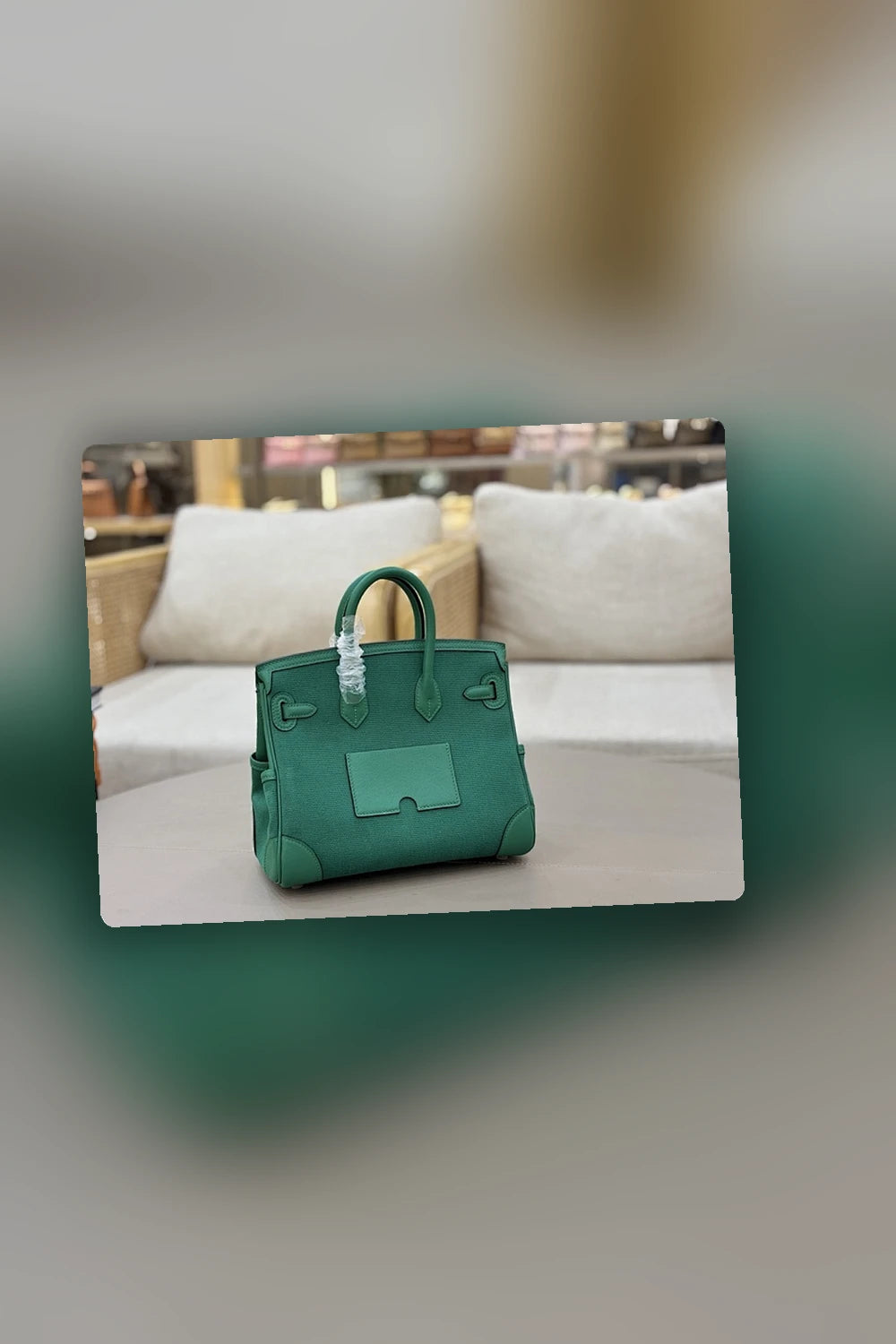 NB - HMS Bag - 1047