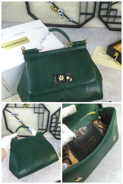 NB - DAG Bag - 880