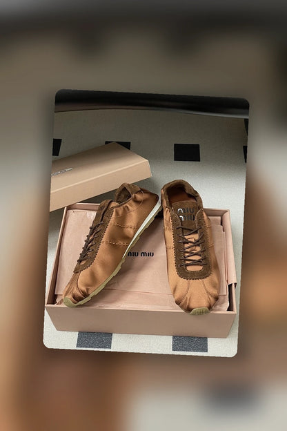 NB - MMU Women Shoes - 424