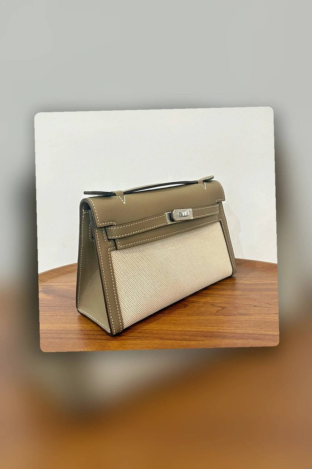 NB - HMS Bag - 948
