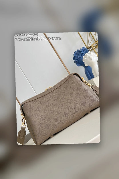 NB - LOV Bag - 1637