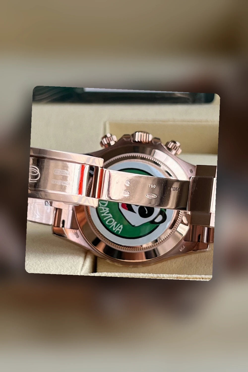 NB - Mix Watch - 682