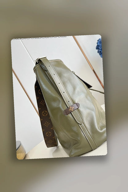 NB - LOV Bag - 1641