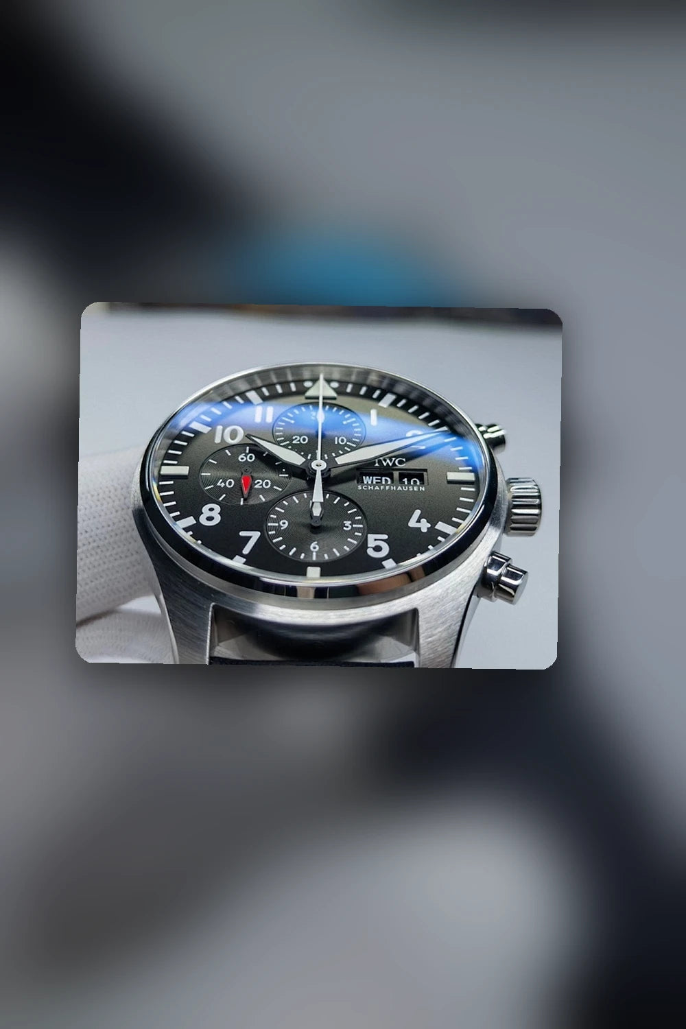 NB - Mix Watch - 370