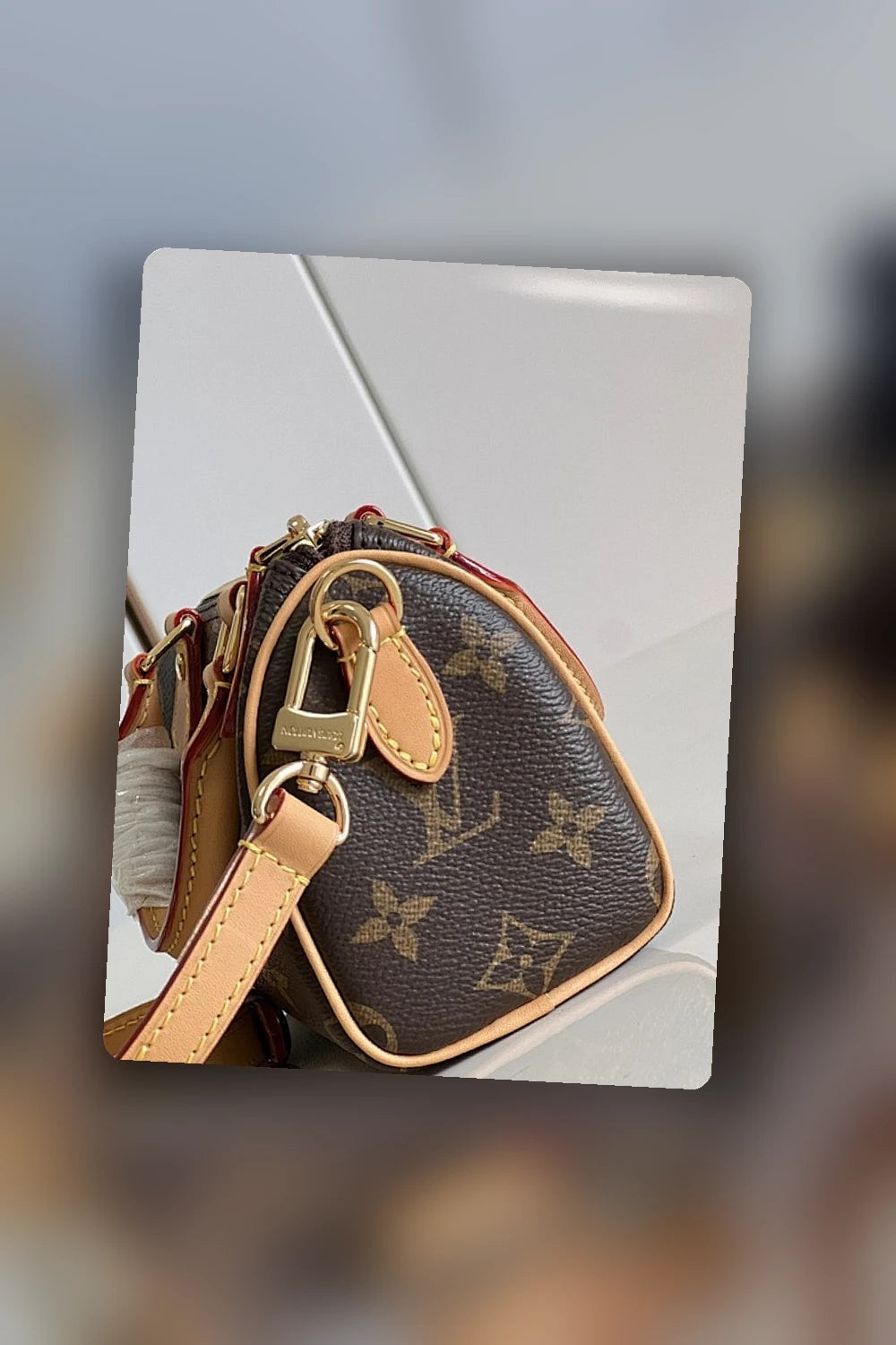 NB - LOV Bag - 205
