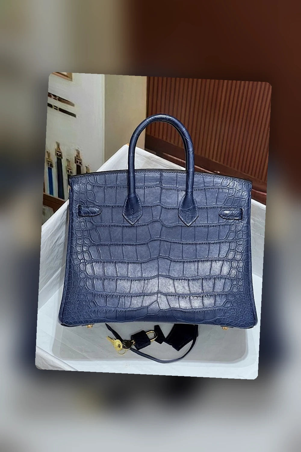 NB - HMS Bag - 588