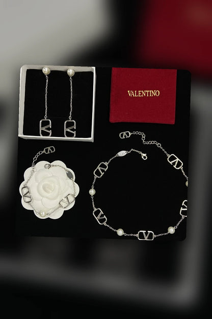 NB - VEL Jewelry - 673