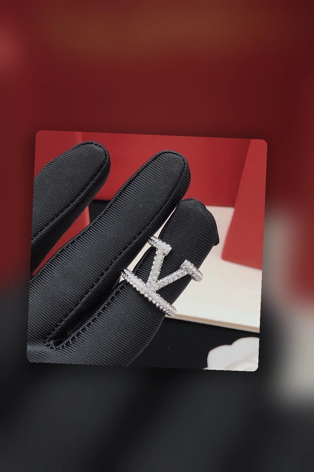 NB - VEL Jewelry - 208