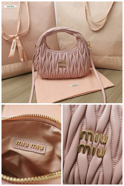 NB - MMU Bag - 245