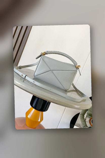 NB - LWO Bag - 587