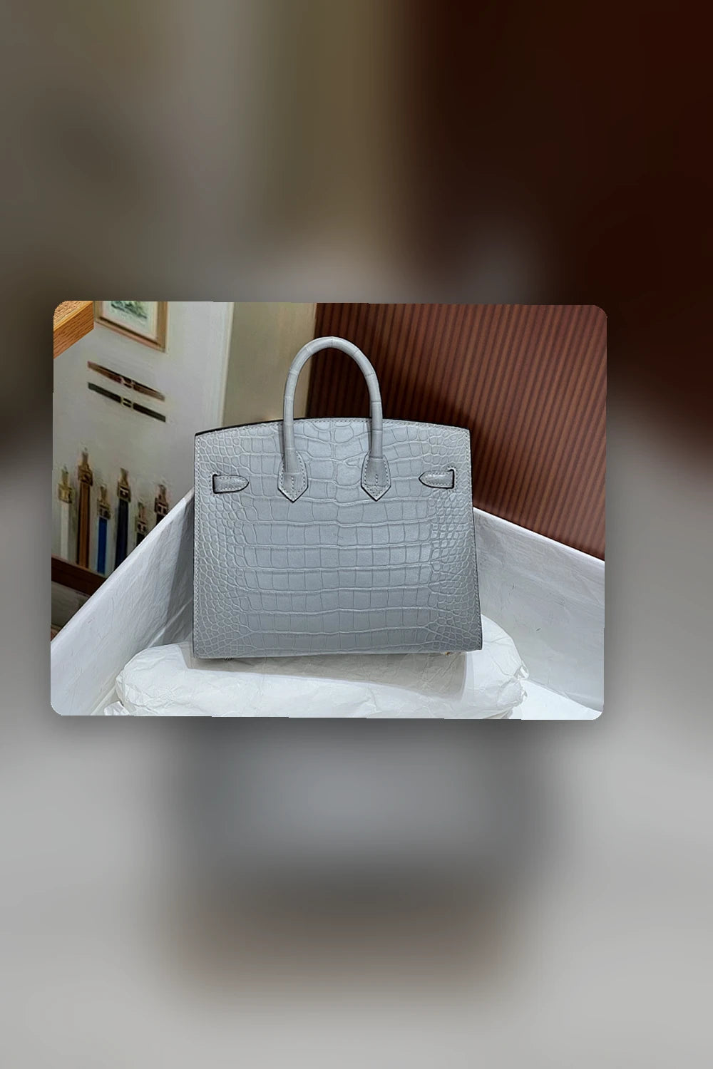 NB - HMS Bag - 679
