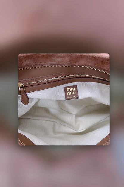 NB - MMU Bag - 582