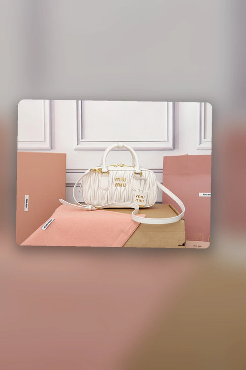 NB - MMU Bag - 665