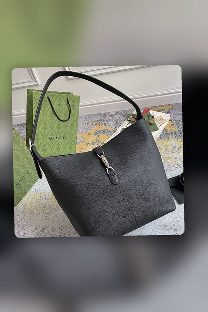NB - GUKI Bag - 824