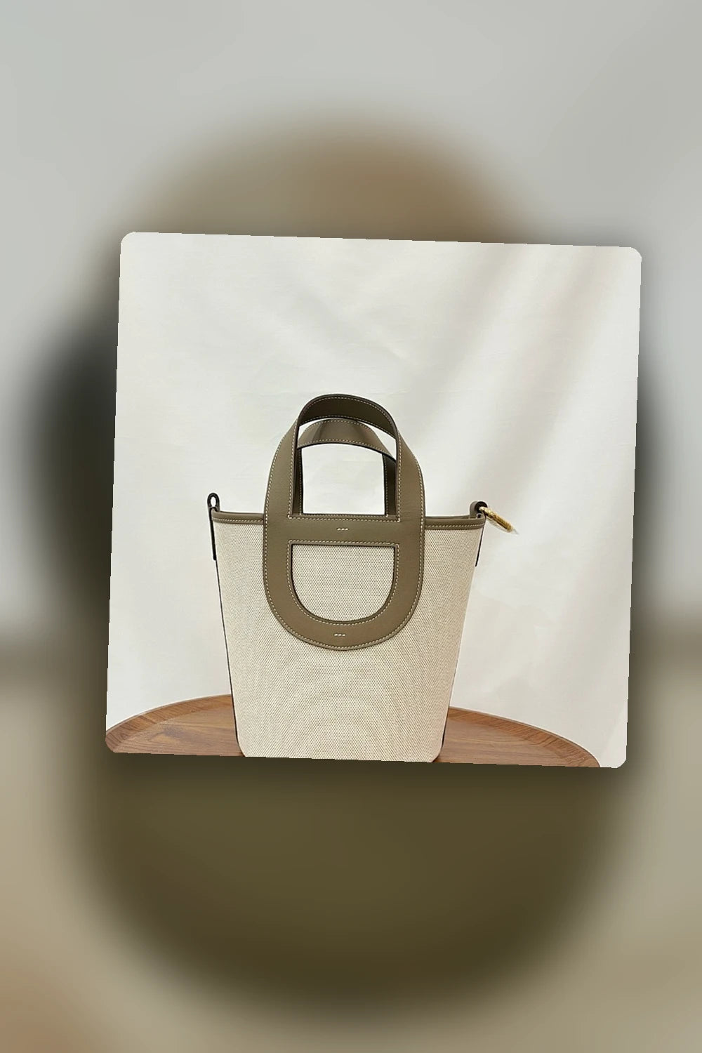 NB - HMS Bag - 1819