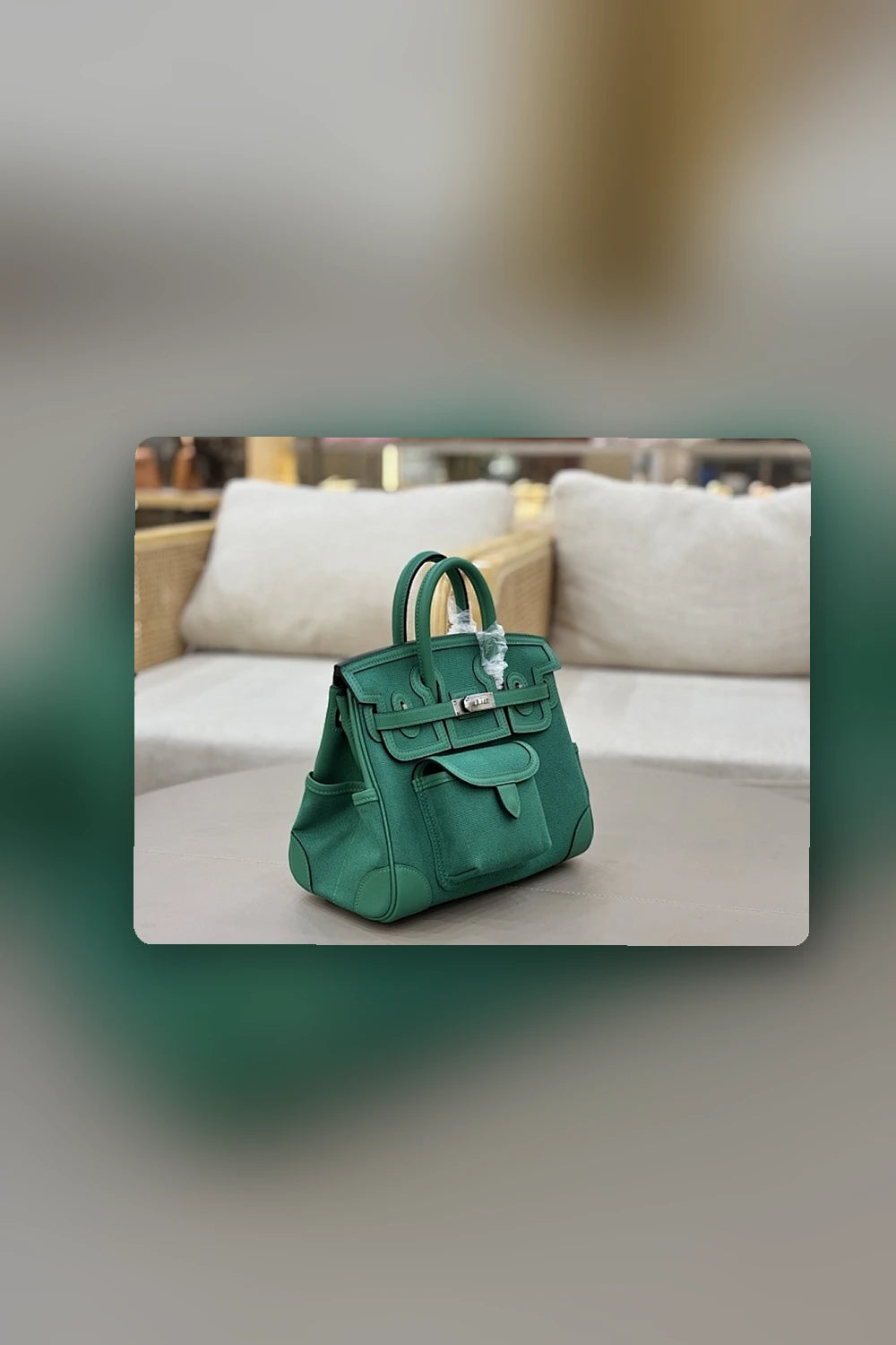 NB - HMS Bag - 1383
