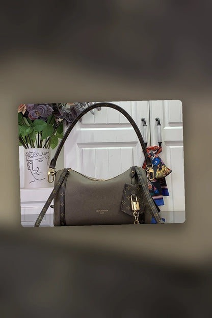 NB - LOV Bag - 1896